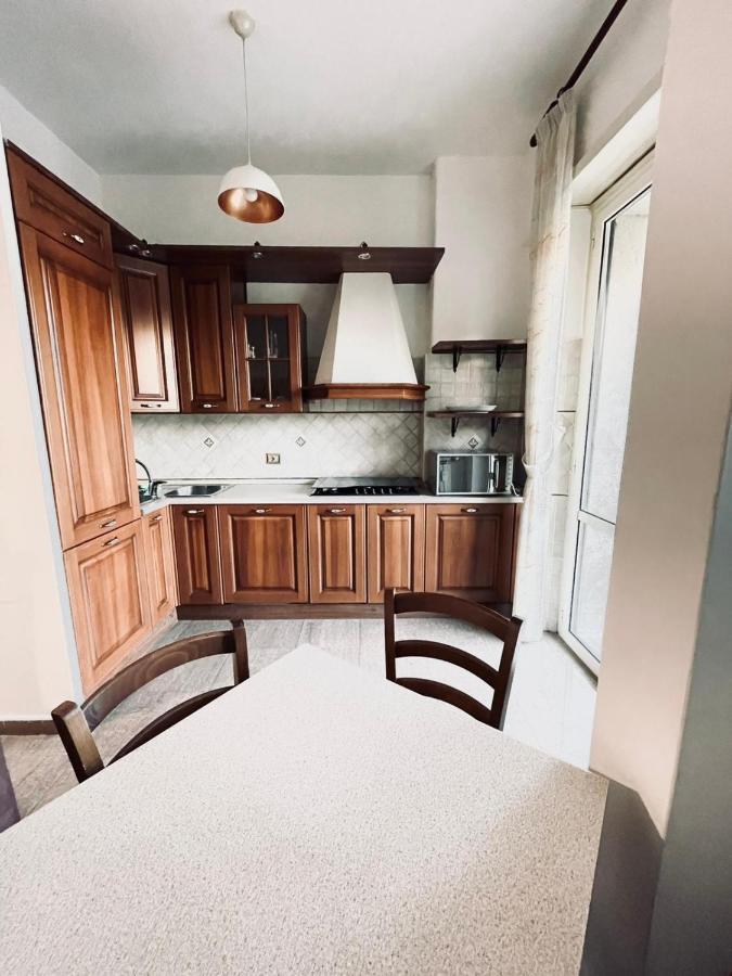 Interno Dieci روما المظهر الخارجي الصورة