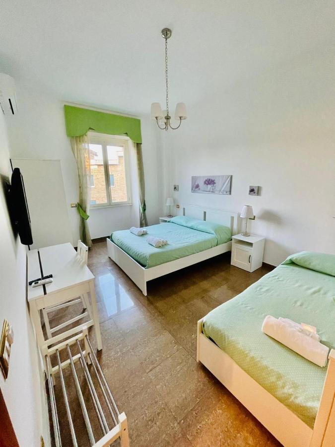 Interno Dieci روما المظهر الخارجي الصورة