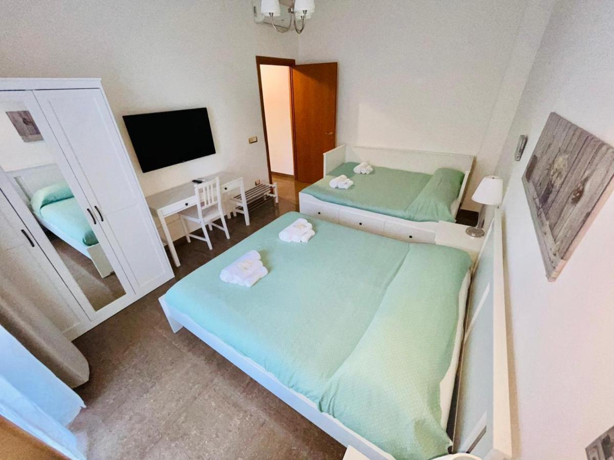 Interno Dieci روما المظهر الخارجي الصورة