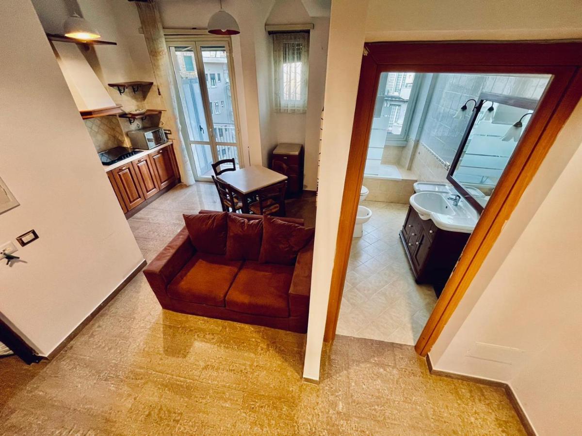 Interno Dieci روما المظهر الخارجي الصورة