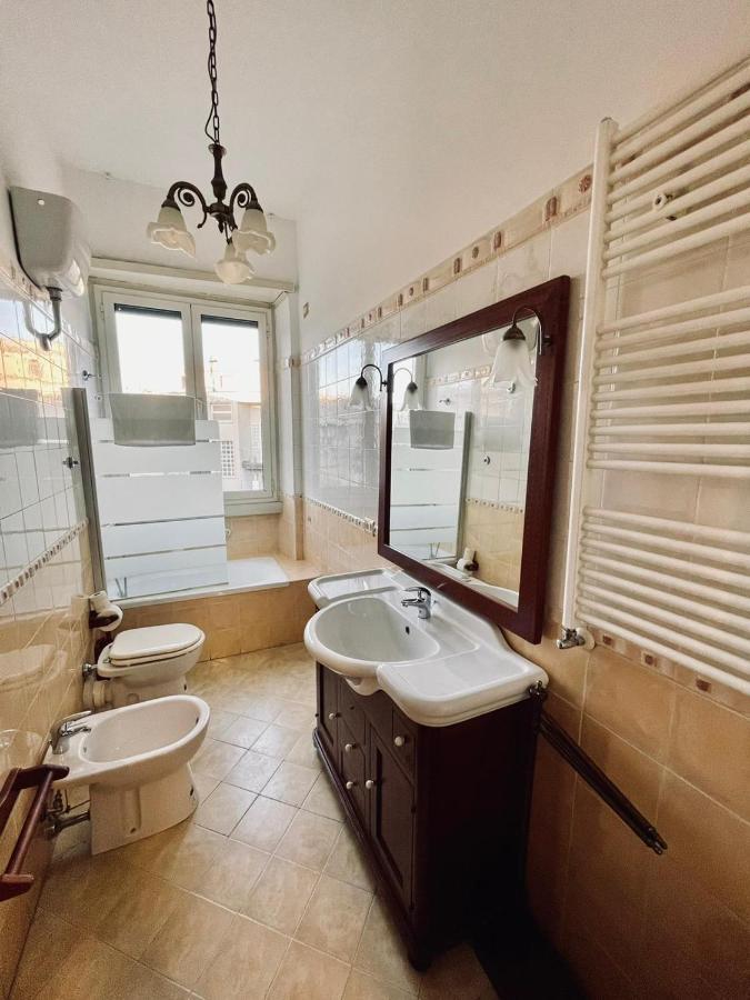 Interno Dieci روما المظهر الخارجي الصورة