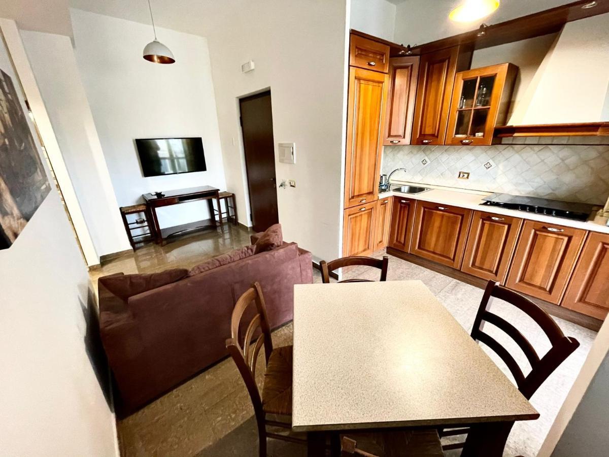 Interno Dieci روما المظهر الخارجي الصورة